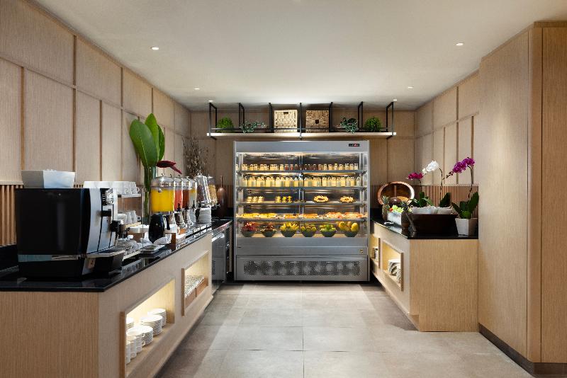 Hilton Garden Inn Bali Nusa Dua - Restoran