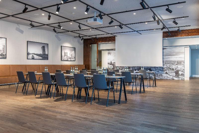 Radisson Blu Hotel Frankfurt - Toplantı