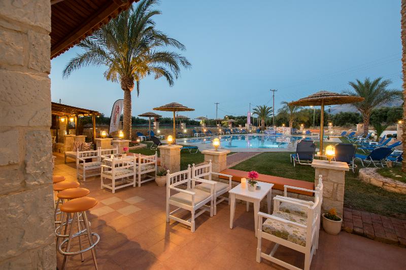 Danelis Apartments - Bar