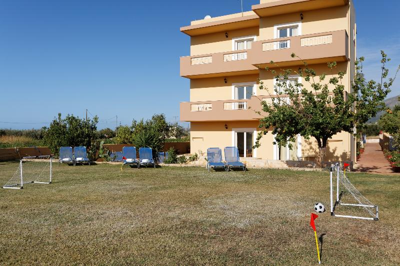 Danelis Apartments - Aktivite