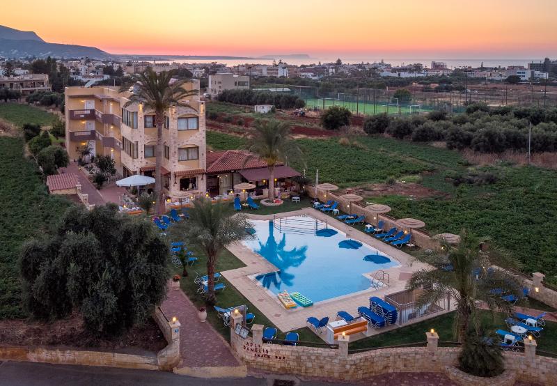 Danelis Apartments - Genel