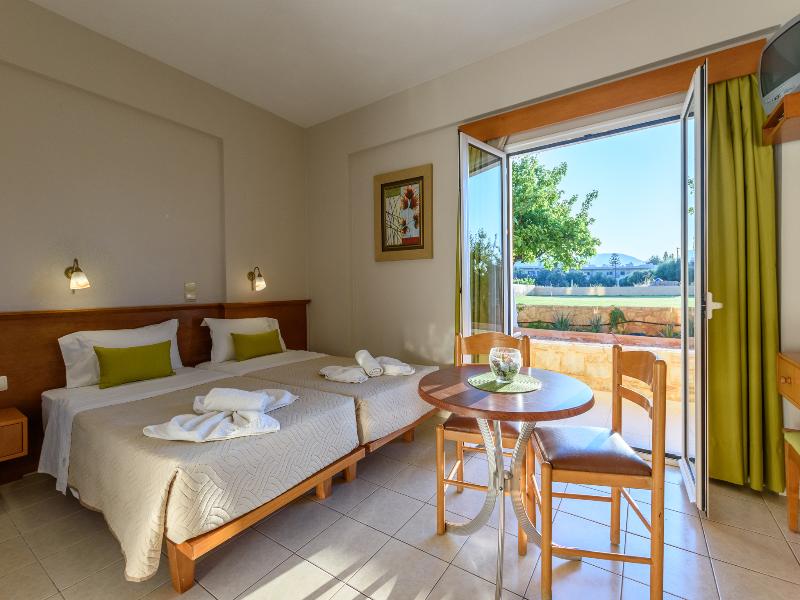 Danelis Apartments - Oda