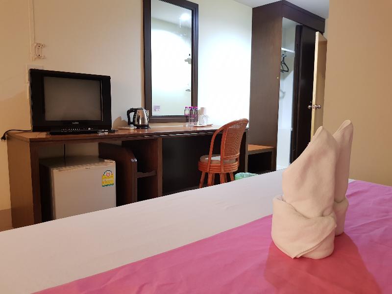 Poonsook Phitsanulok Hotel SHA Plus+ by ZUZU - Oda