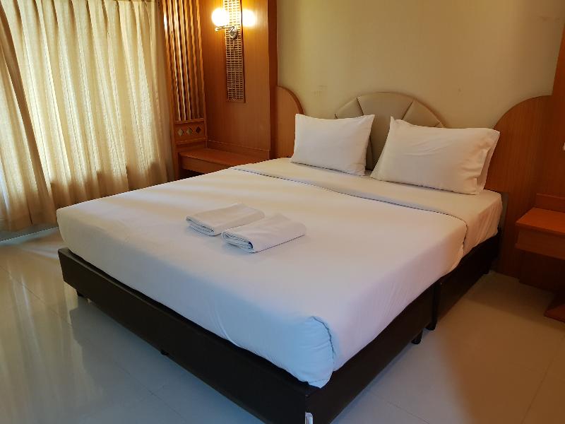 Poonsook Phitsanulok Hotel SHA Plus+ by ZUZU - Oda