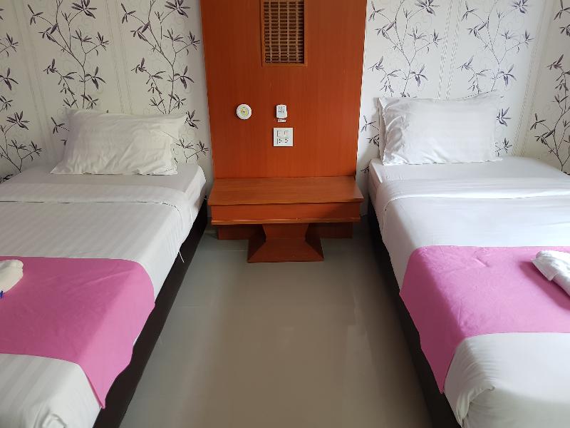 Poonsook Phitsanulok Hotel SHA Plus+ by ZUZU - Oda