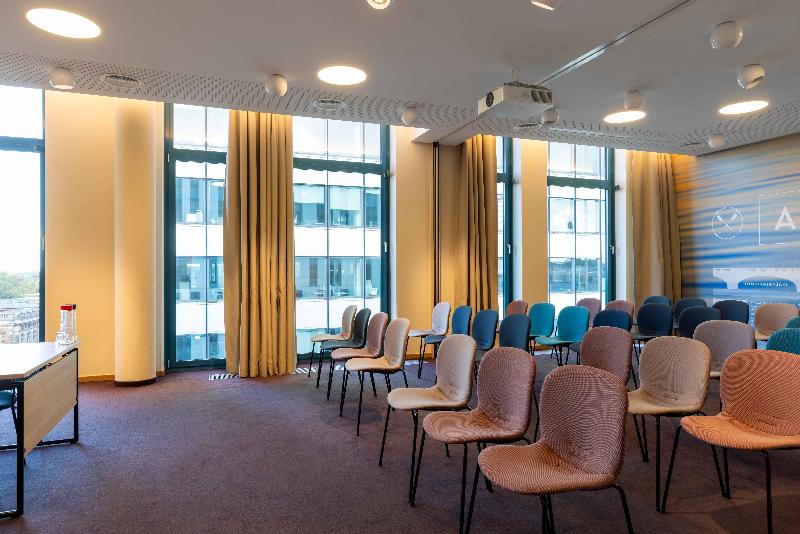 Scandic Hamburg Emporio - Toplantı