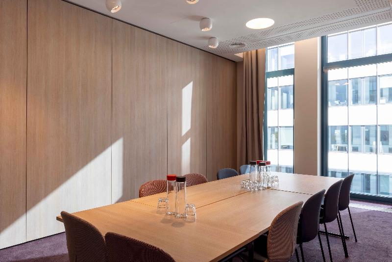 Scandic Hamburg Emporio - Toplantı