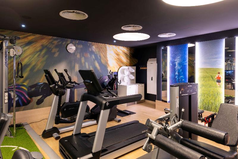 Scandic Hamburg Emporio - Aktivite