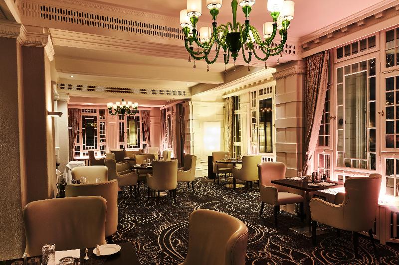 Steigenberger Icon Grandhotel Belvédère Davos - Bar