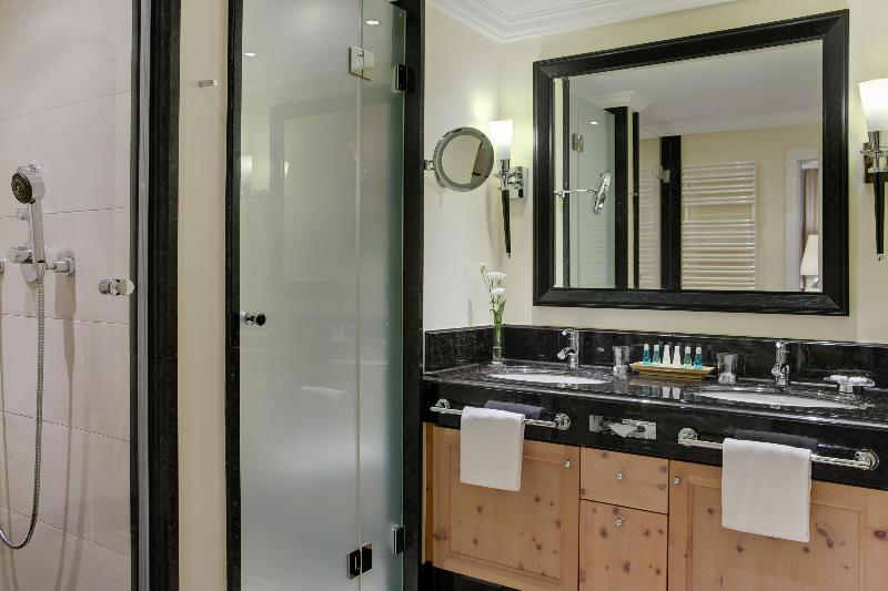Steigenberger Icon Grandhotel Belvédère Davos - Oda