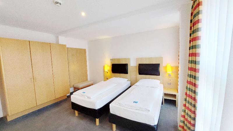 GHOTEL hotel and living Kiel - Oda