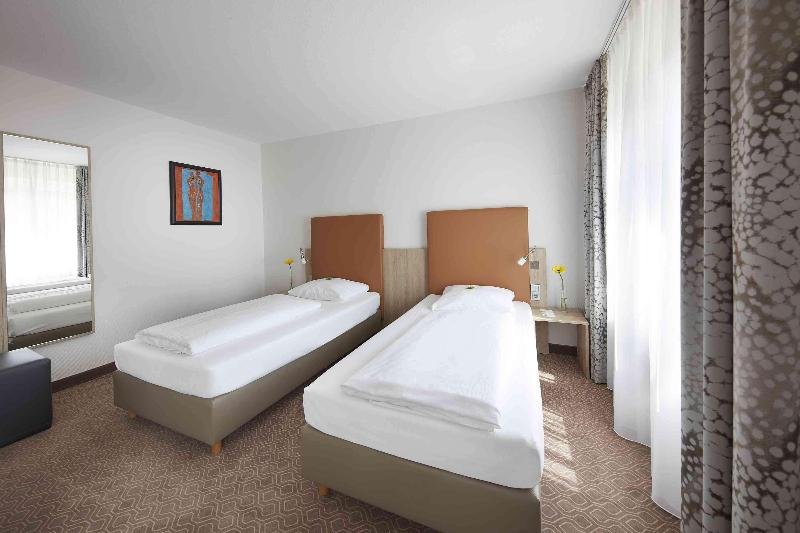 GHOTEL hotel and living Kiel - Oda