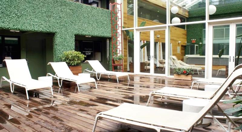 Cachet Boutique NYC (CLOSED) - Teras