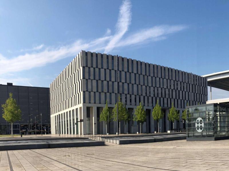 Steigenberger Airport Hotel Berlin - Genel