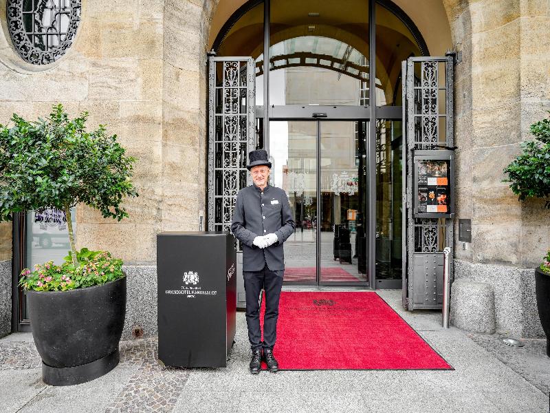 Steigenberger Icon Grandhotel Handelshof - Lobi