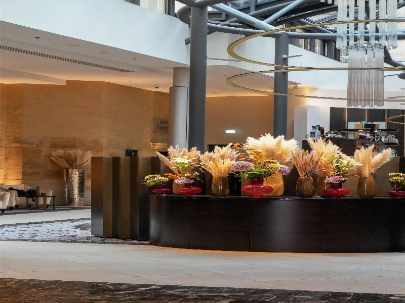 Steigenberger Icon Grandhotel Handelshof - Lobi