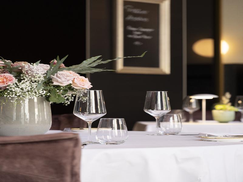 Steigenberger Icon Grandhotel Handelshof - Restoran