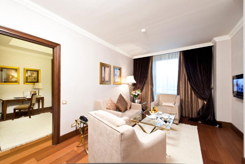 Elite World Van Hotel - Oda