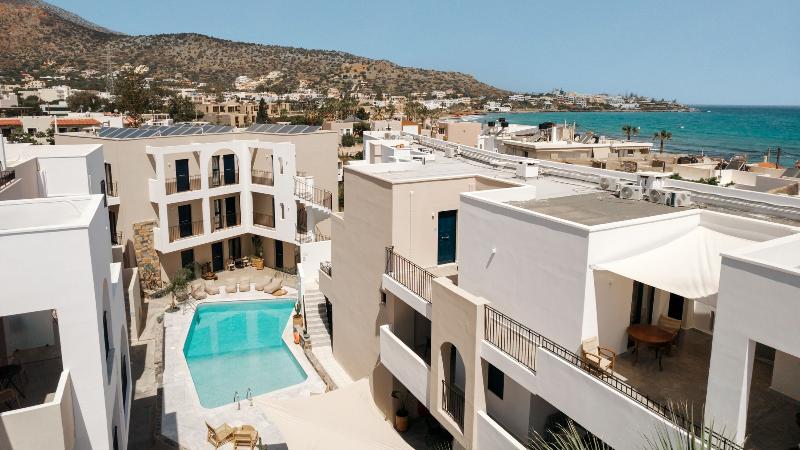 NAMI HOTEL & SUITES - Genel