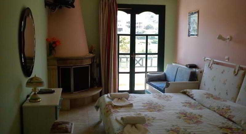 Dioscouroi Aparthotel - Oda