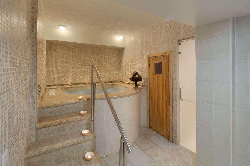Ramada Resort Dead Sea - Aktivite