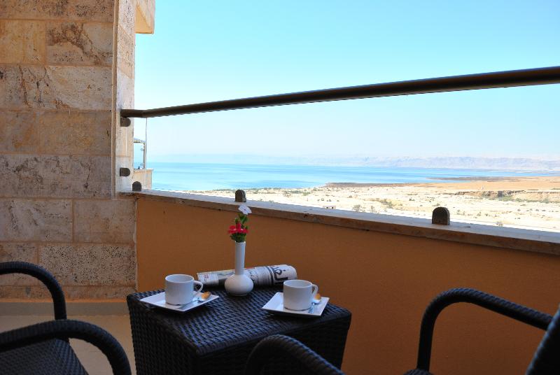 Ramada Resort Dead Sea - Oda