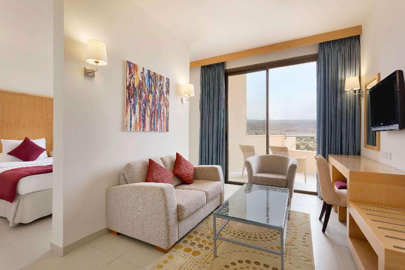 Ramada Resort Dead Sea - Oda