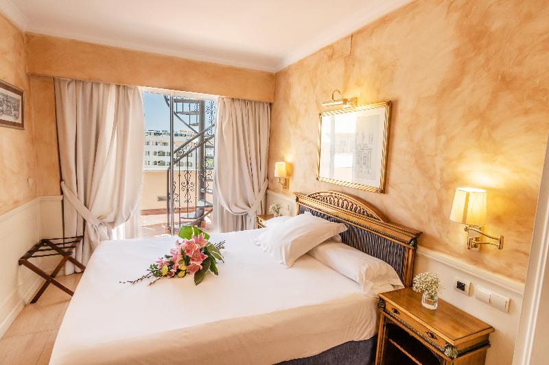 Guadalpin Suites - Oda