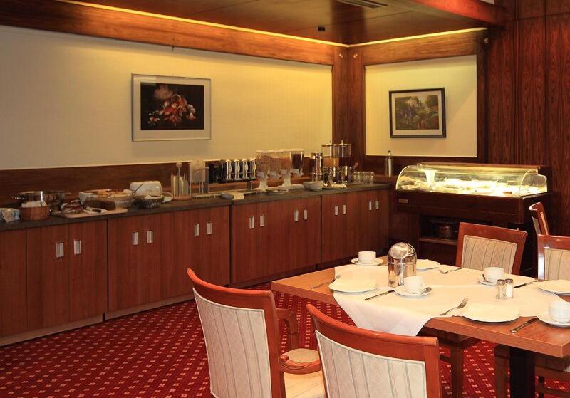 Seegarten Hotel Restaurant - Restoran