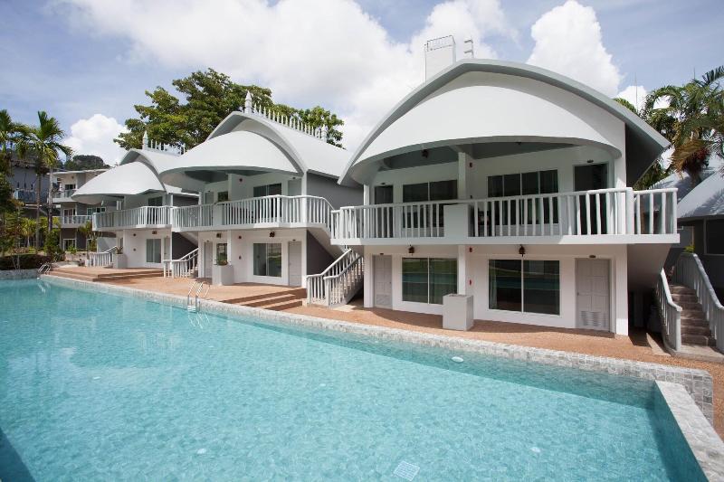 Arawan Krabi Beach Resort - Havuz