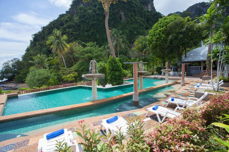 Arawan Krabi Beach Resort - Havuz