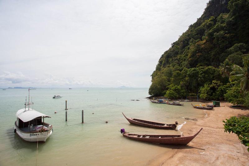 Arawan Krabi Beach Resort - Plaj
