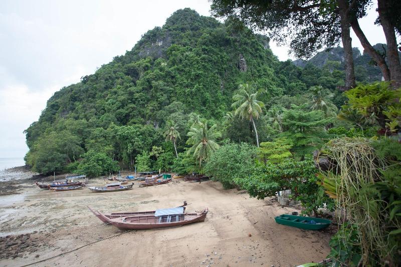 Arawan Krabi Beach Resort - Plaj