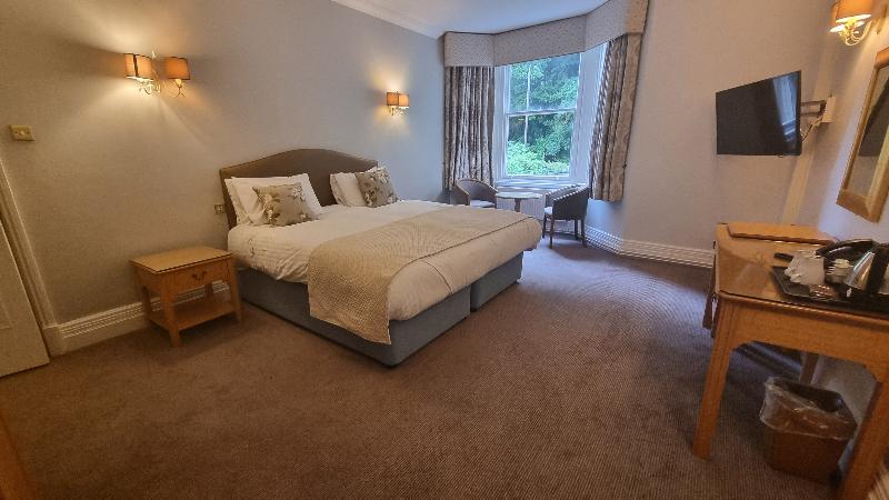 Makeney Hall - Oda