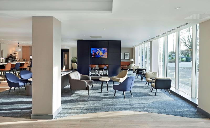 Hyatt Place London Heathrow Airport - Lobi