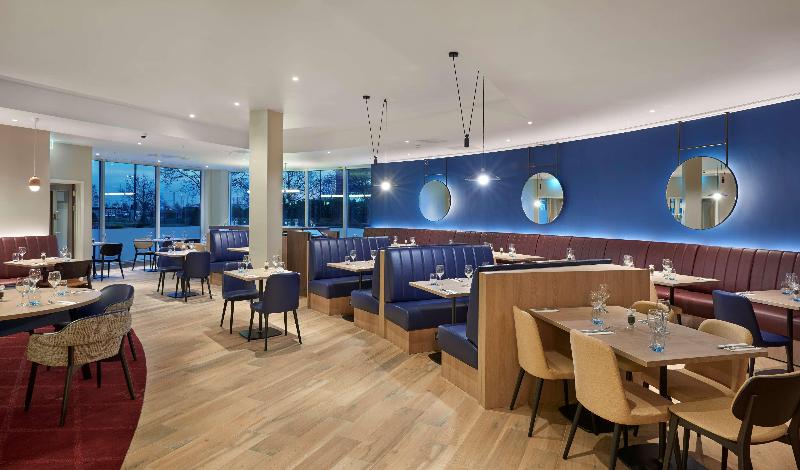 Hyatt Place London Heathrow Airport - Lobi