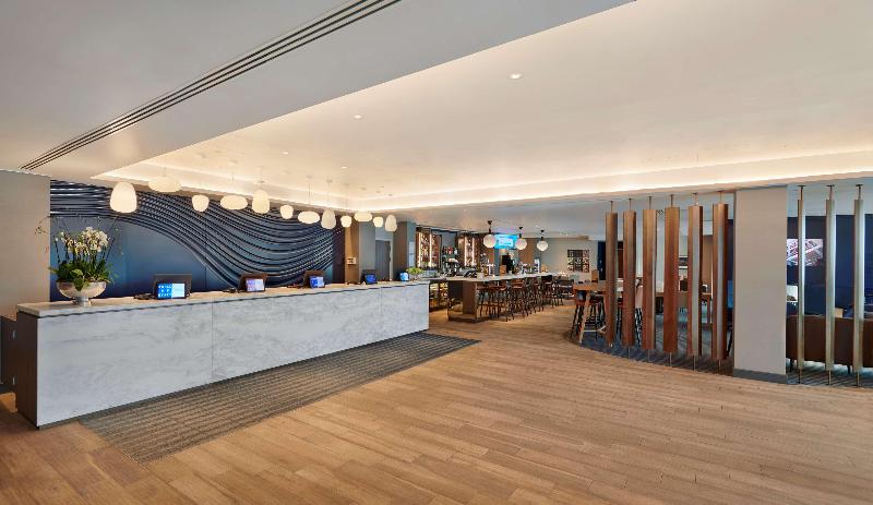 Hyatt Place London Heathrow Airport - Lobi