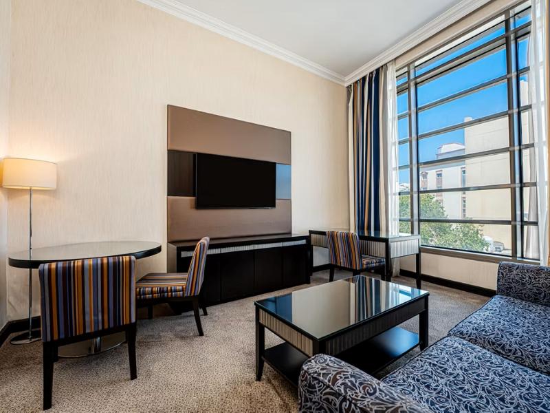 Central Hotel Doha by IHG - Oda