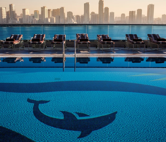 Corniche Hotel Sharjah - Havuz
