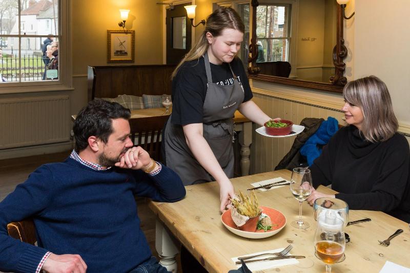 Millers Arms - Restoran