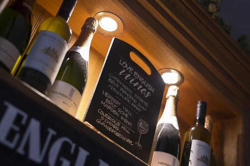 The George Hotel - Bar