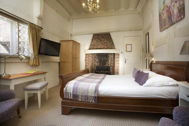 The George Hotel - Genel