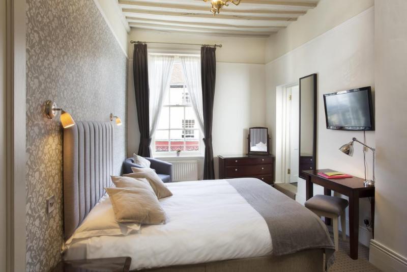 The George Hotel - Genel