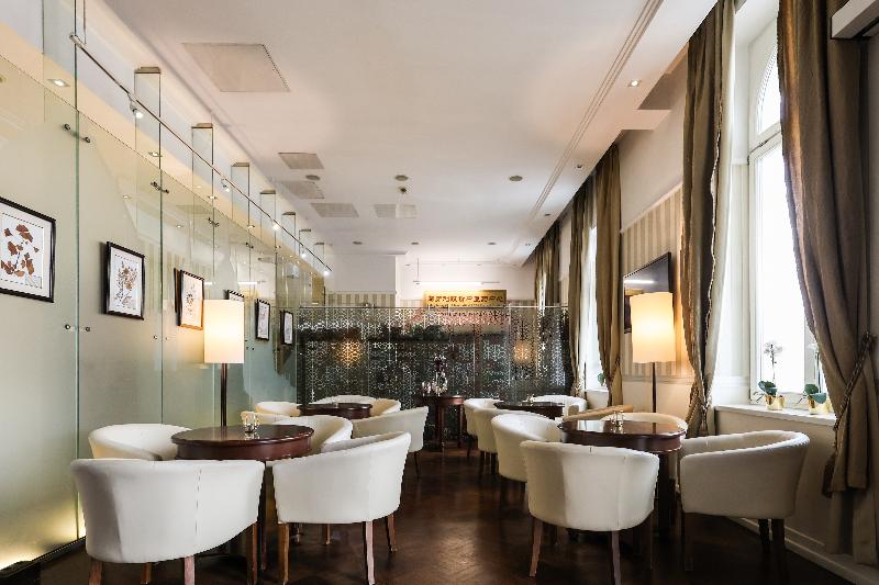 Mirage Medic Hotel - Lobi