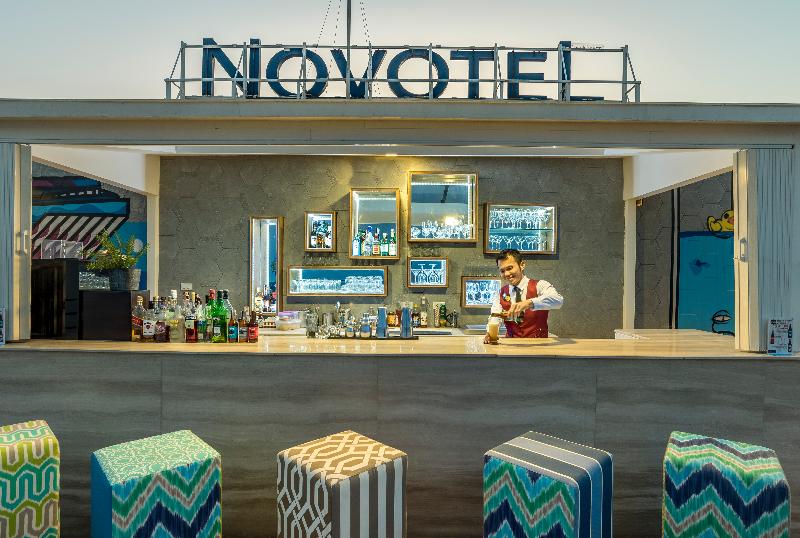 Radisson Resort and Spa Hua Hin - Bar