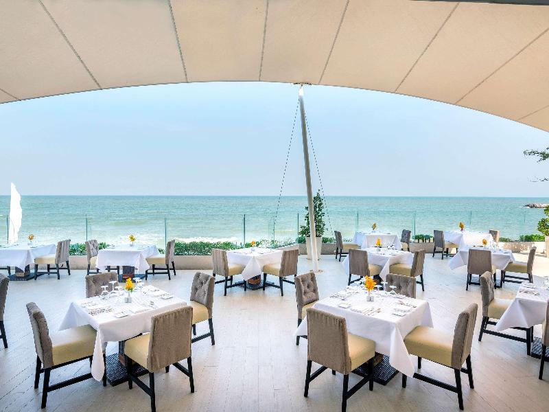 Radisson Resort and Spa Hua Hin - Restoran