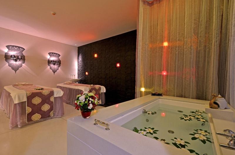 Marrakesh Huahin Resort & Spa - Aktivite