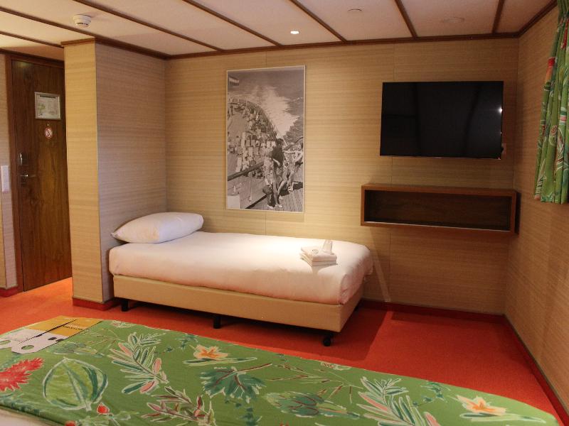 SS Rotterdam by Westcord Hotels - Oda