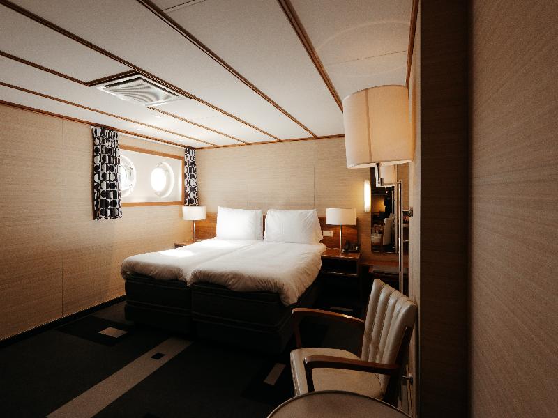 SS Rotterdam by Westcord Hotels - Oda