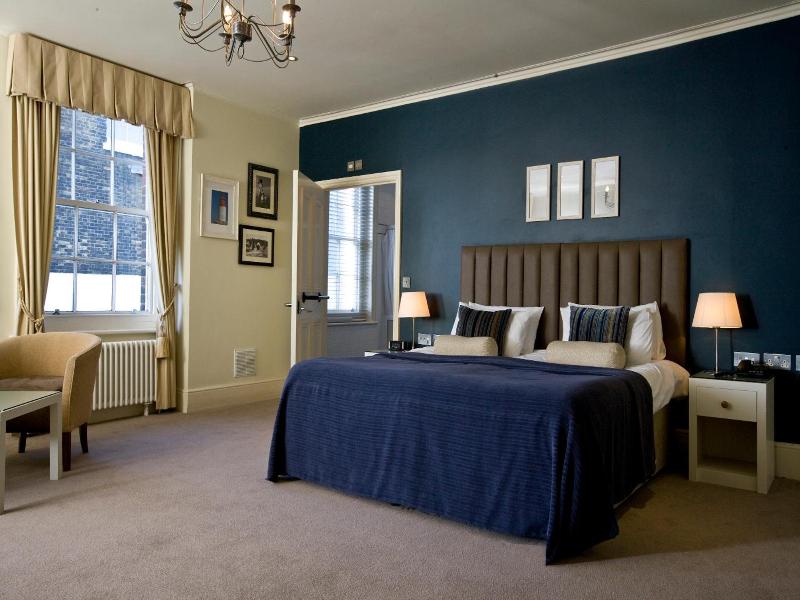 Royal Hotel - Genel